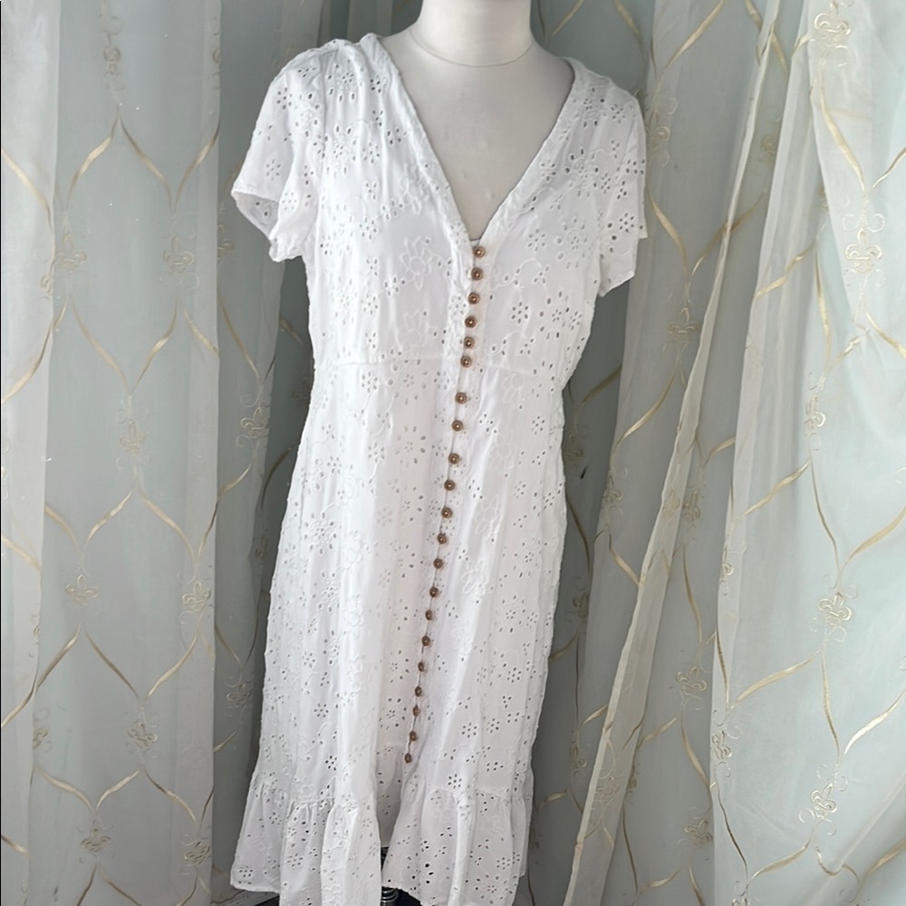Torrid White Eyelet Lace Dress